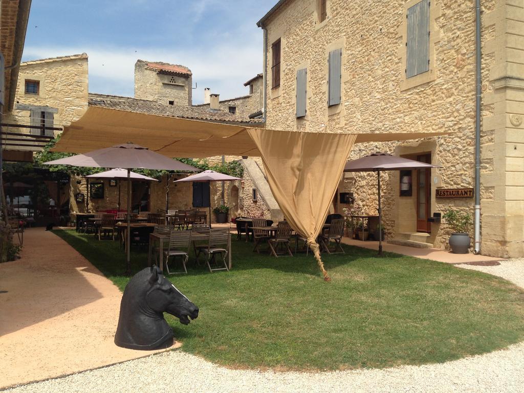 Domaine Saint Martin Hotel Valliguieres Екстериор снимка