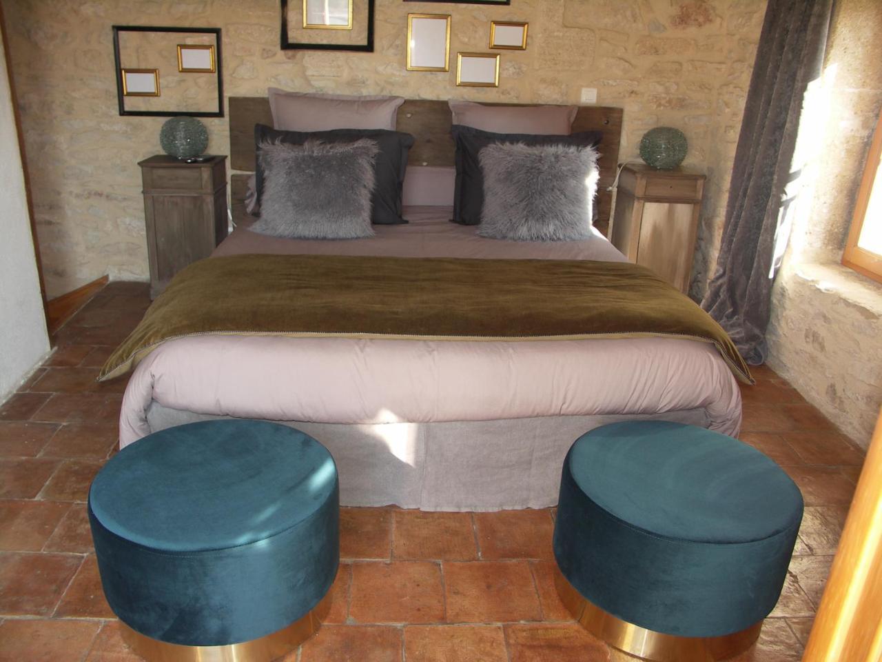Domaine Saint Martin Hotel Valliguieres Екстериор снимка
