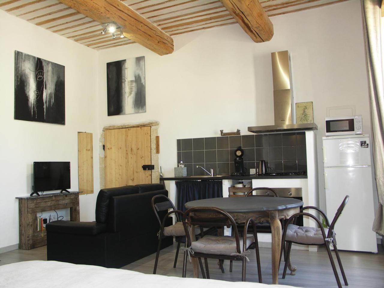 Domaine Saint Martin Hotel Valliguieres Екстериор снимка