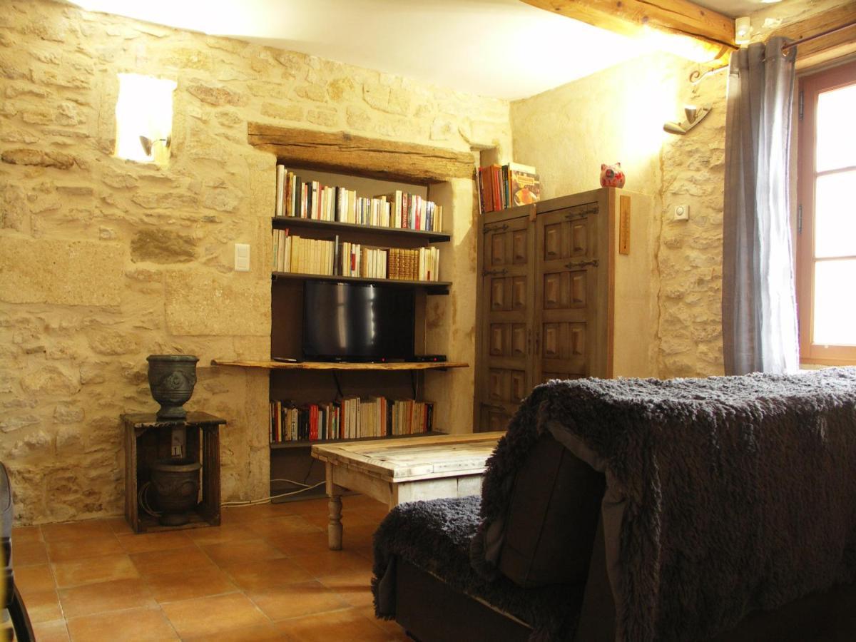 Domaine Saint Martin Hotel Valliguieres Екстериор снимка